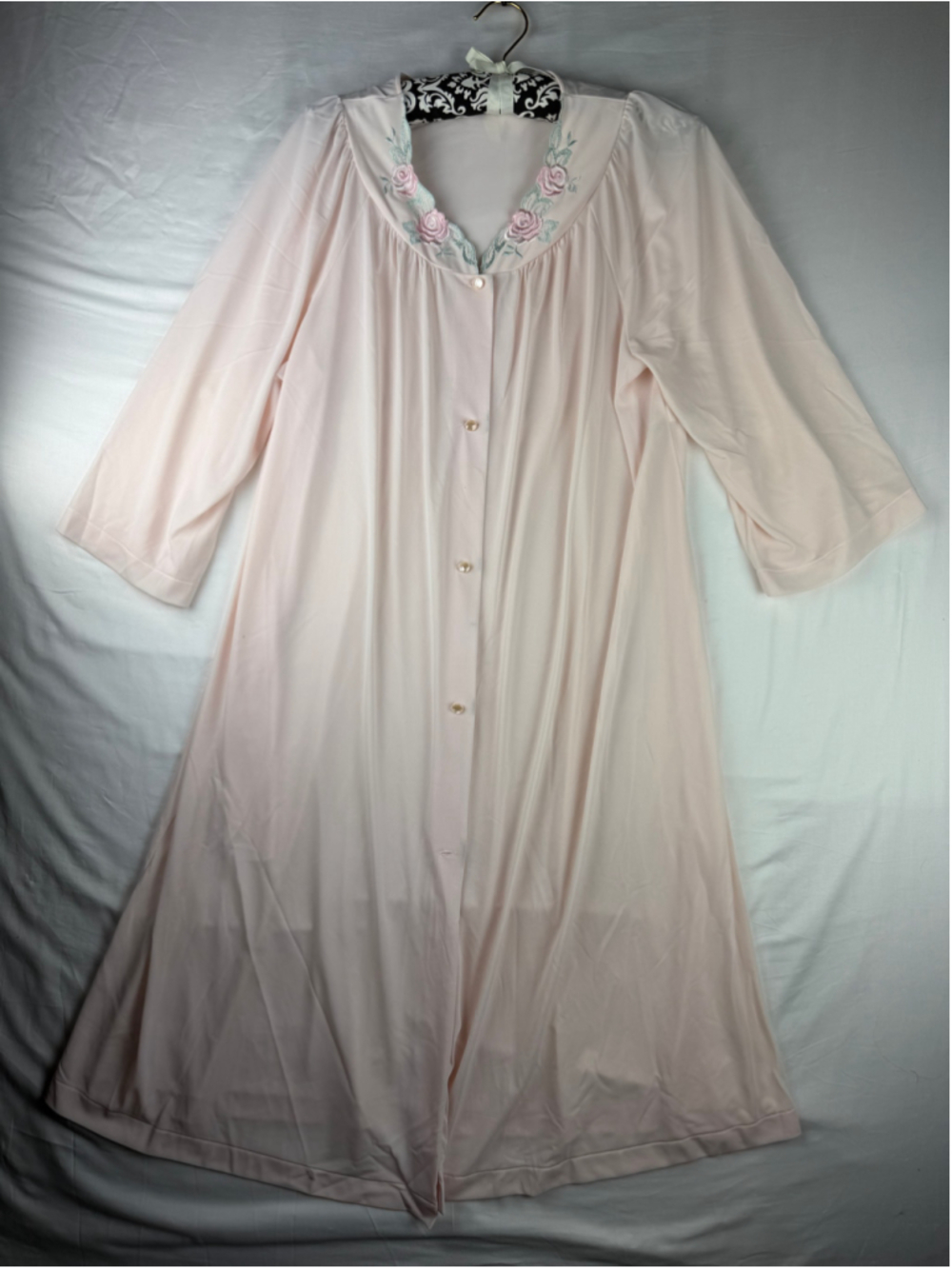 Shadowline Medium Pink Nylon Floral Embroidery Robe Nightgown Duster Vintage USA